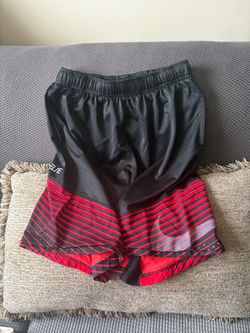 Nike Athletic Shorts Black Red Striped
