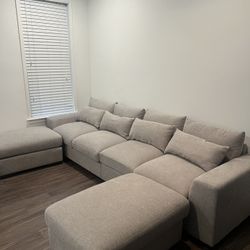 Brand New modular Couch 