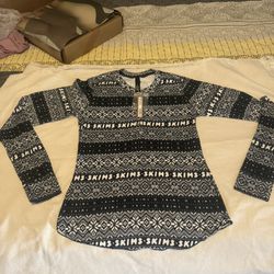 Skims Pajama And robe Set