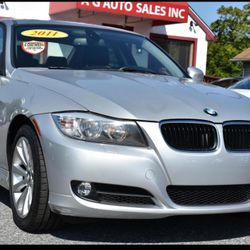 2011 BMW 3 Series