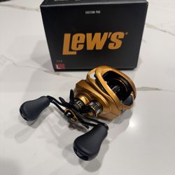 Lefty Lews Custom Pro Fishing Reel. New In Box. 