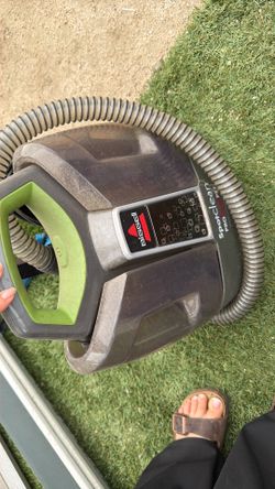 Carpet cleaner