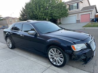 2012 Chrysler 300C