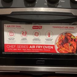 Air Fryer Brand New, Never Used All Attachments Are Here
