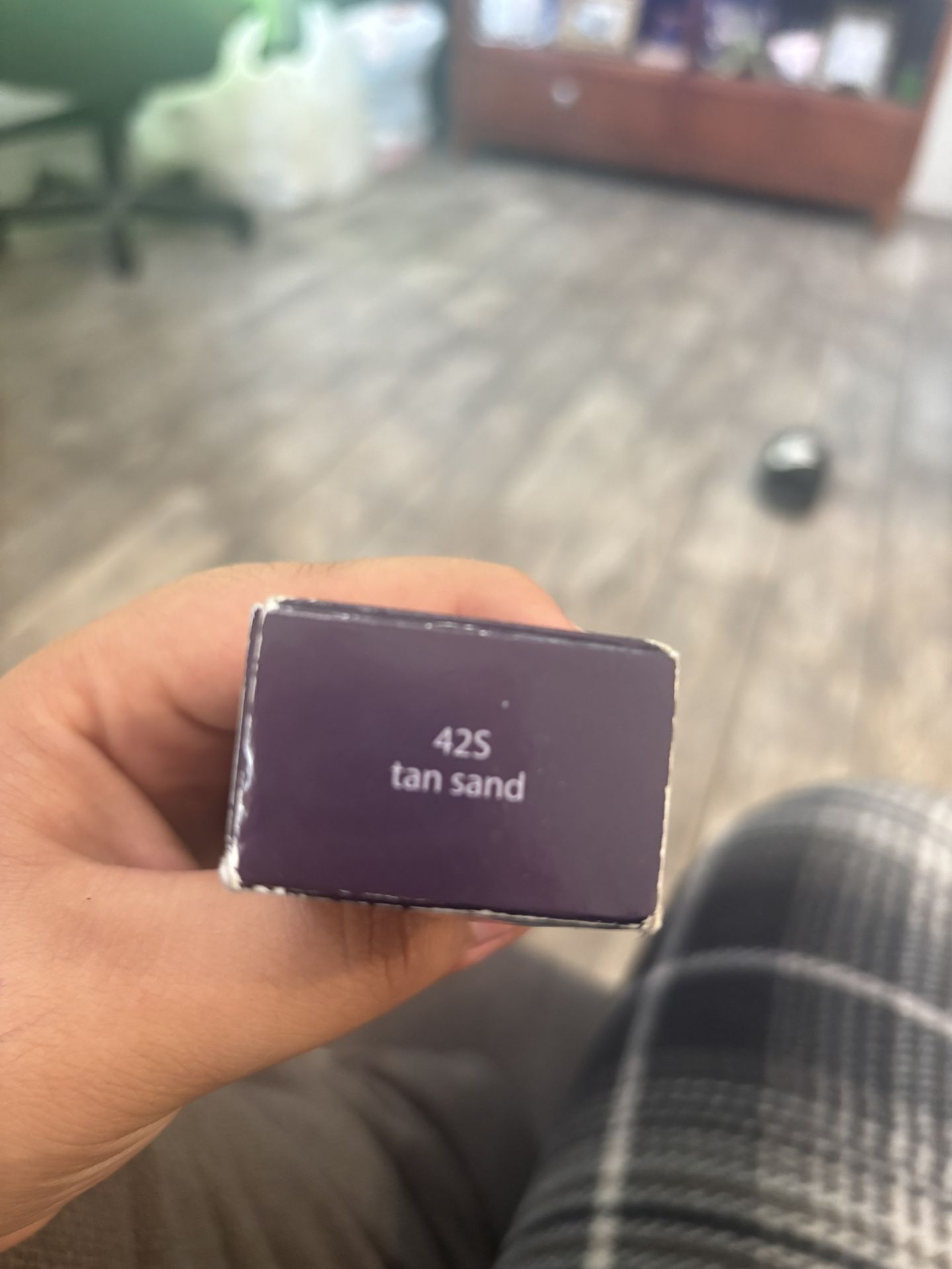TARTE foundation 42s Tan Sand 