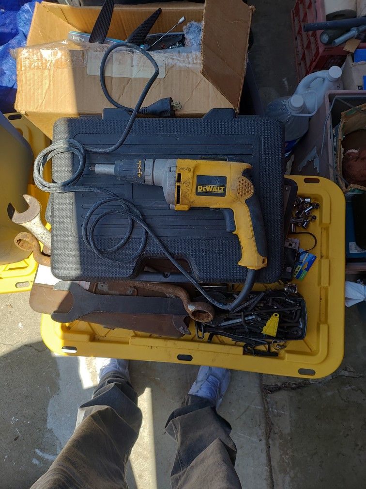 Dewalt Vsr Drywall Screwgun