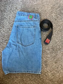 Empyer short and belt
