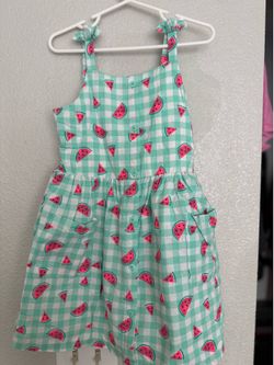 Girls dress
