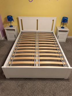 Full-size bedroom set