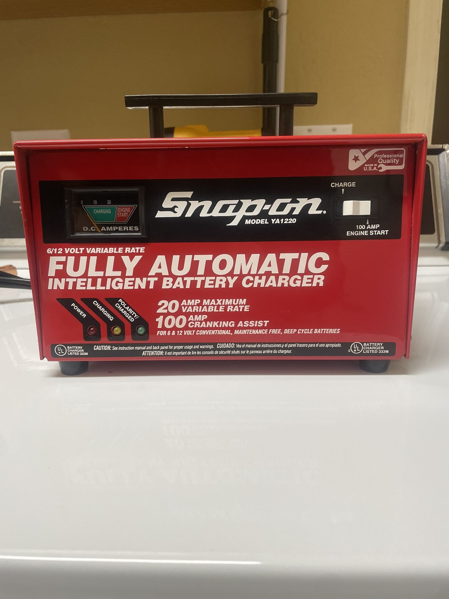 Snap-on Tools Fully Automatic battery charger