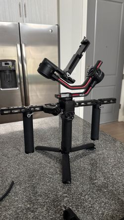 DJI Ronin RS2 & LOTS of accessories