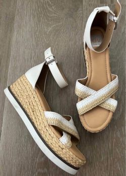 DV Dolce Vita Odell Crossband Flatform Espadrille Wedge Sandals NEW Size 10