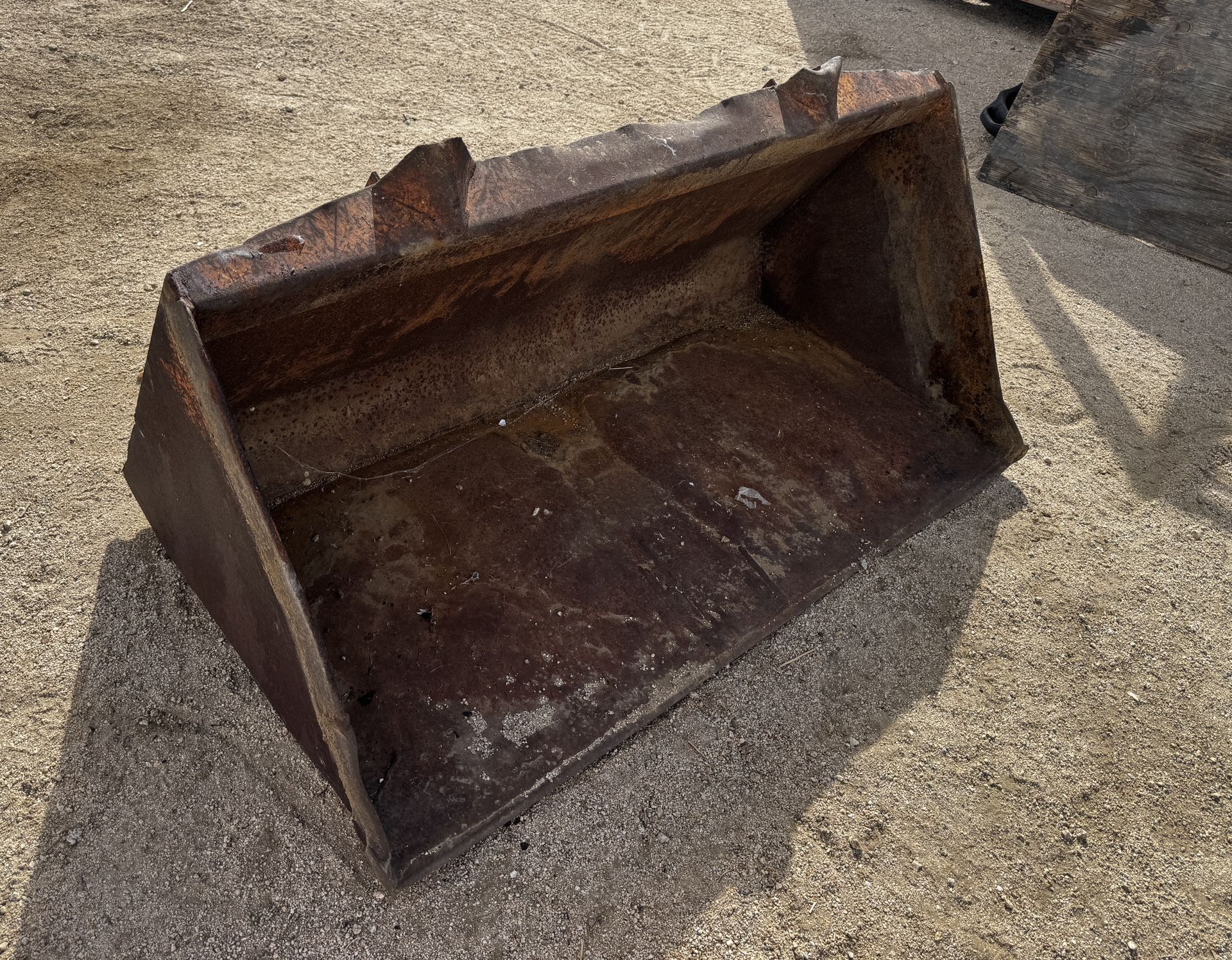 Bobcat Bucket