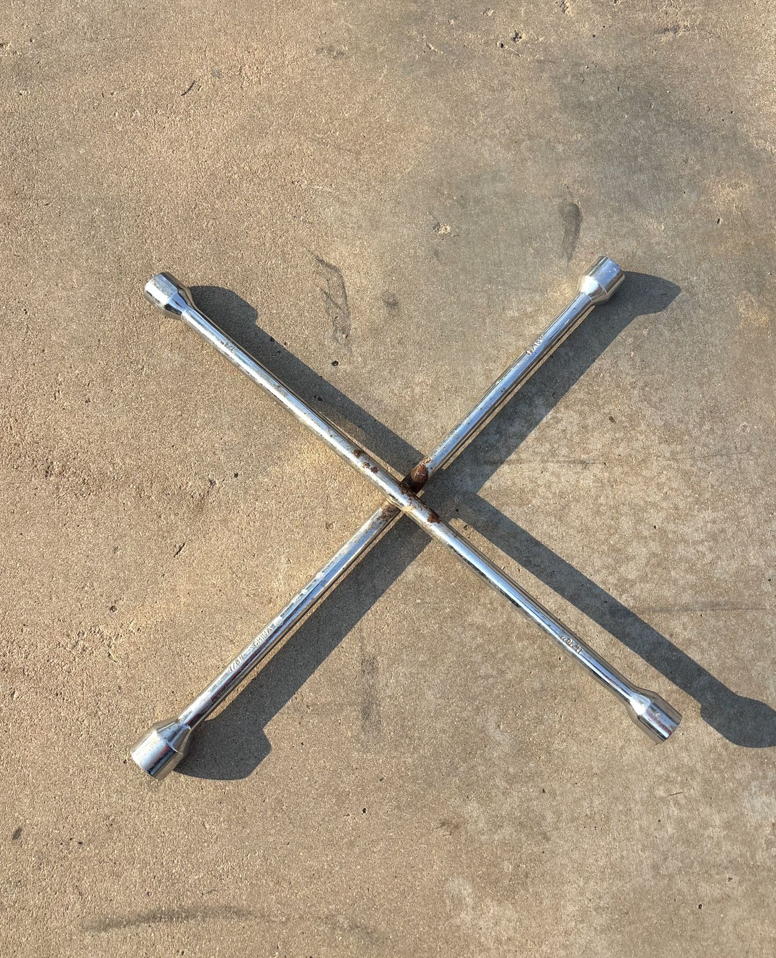Four Way Lug Nut Wrench