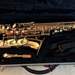 Selmer AS701 Prelude Student Model Alto Saxophone - Gold Lacquer 