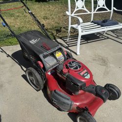 Craftsman Lawnmower 