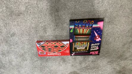 Vintage retro arcade ring toss game, and checkers