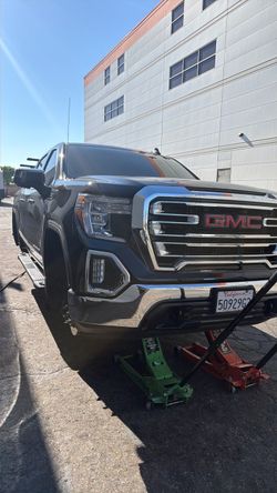 20 “Fuel wheels /Open Country Toyo R/T