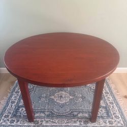 Round Table