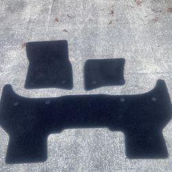 Genuine OEM Land Rover Defender 110 Set Of Black Floor Mats