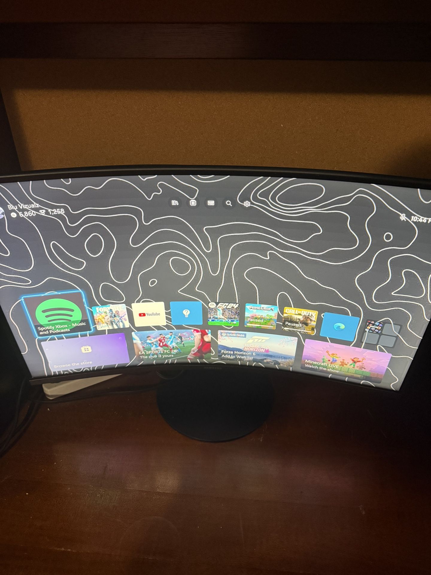 gaming curved monitor