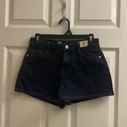Brand New Dark Denim Moms High Rise Shorts Size 2 Juniors