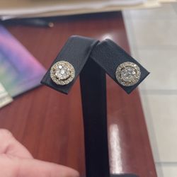 Gold And Diamonds Earrings