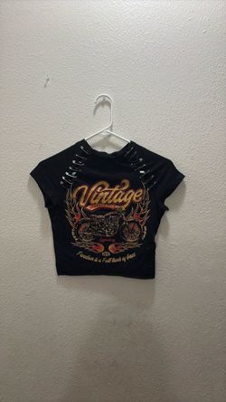 Fashion nova crop top