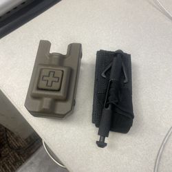 Tourniquet Hard Case Holder W/ Tourniquet 