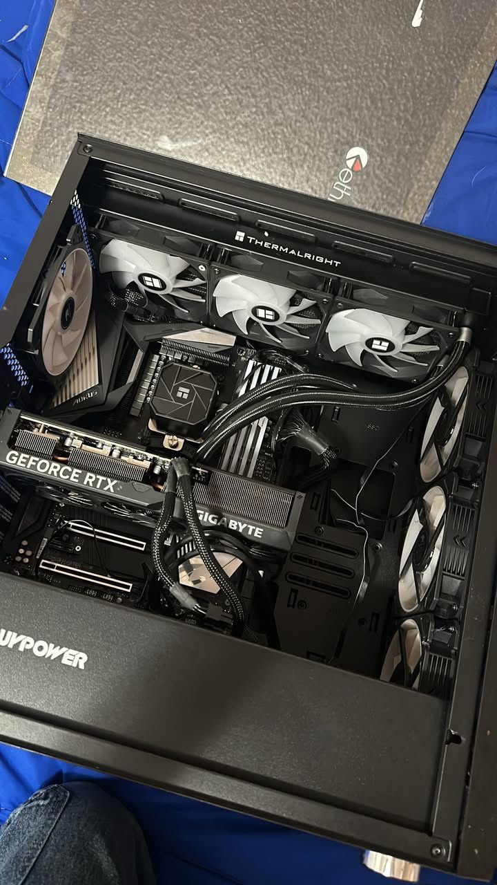 i buy power case custom pc