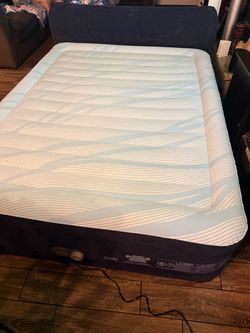 Sealy Air Mattress Queen with Built-in Headboard