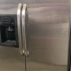 Refrigerador GE Size By Size