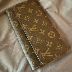 Louis Vuitton Wallet