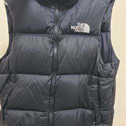 North Face Vest Nuptse 700