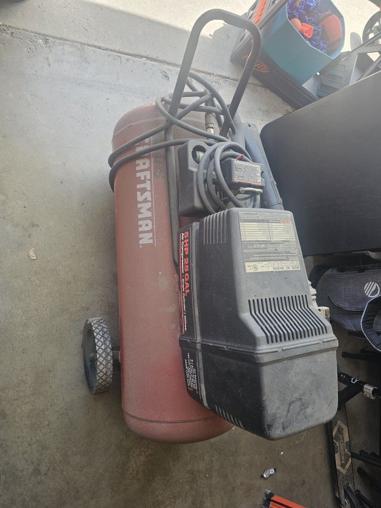 Craftsman 25 Gallon Air Compressor
