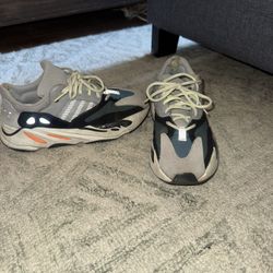Adidas Yeezy Boost 700 'Wave Runner