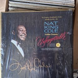 LOT OF VINYL RECORDS...!!!!WITH NAT KING COLE