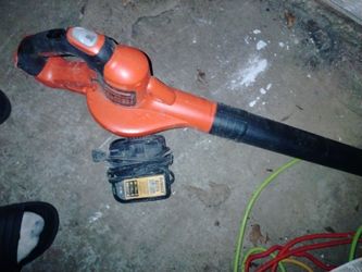 Black and Decker leafblower