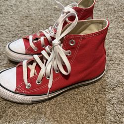 Converse Red