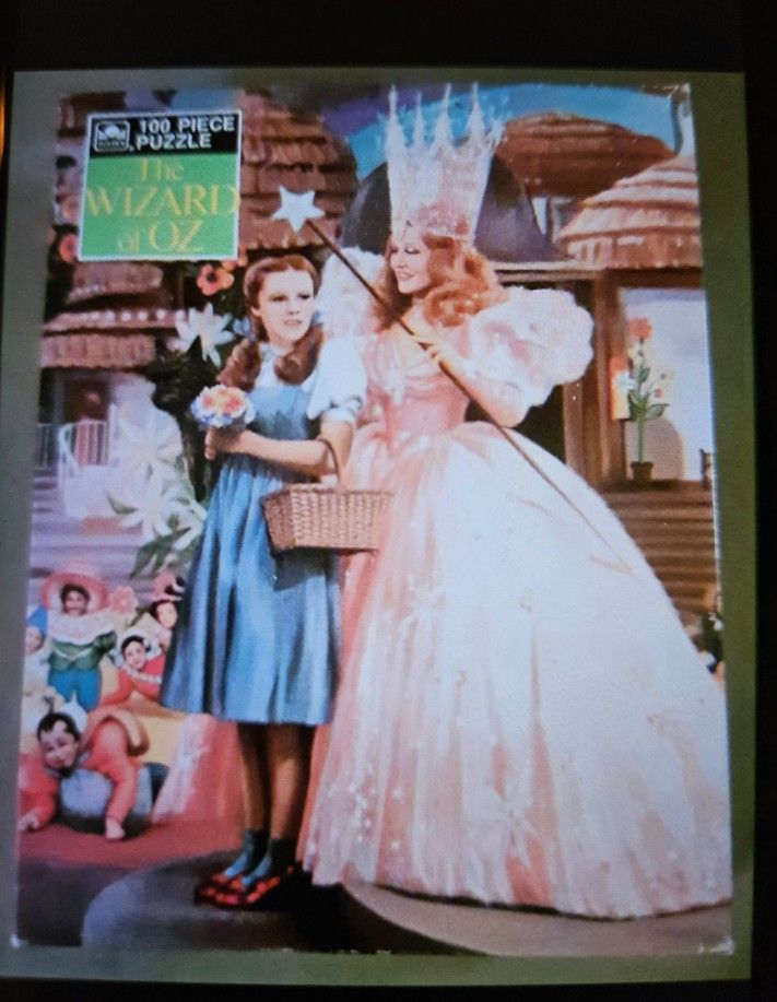 Wizard of OZ Dorothy & Glinda Witch 100-pc Puzzle By Golden (Mint 1990 Vintage)