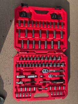 105 piece craftsman tool set