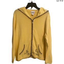 Breckenridge yellow cotton zip-up hooded sweater with navy blue stitching and an embroidered sailboat design