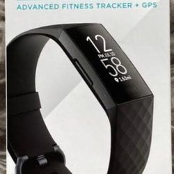 Fitbit Charge 4