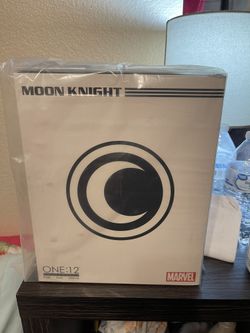 Mezco One:12 Moon Knight