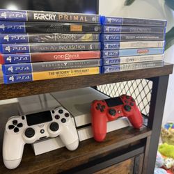 PS4 With 2 Controllers And Games