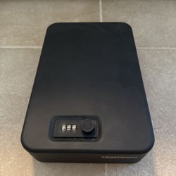 Document Safe With Locking Mechanism 