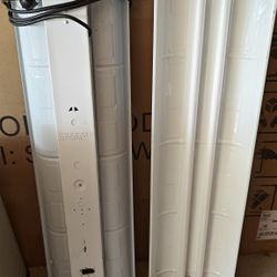 2 Fluorescent Light Fixtures w/Ballasts