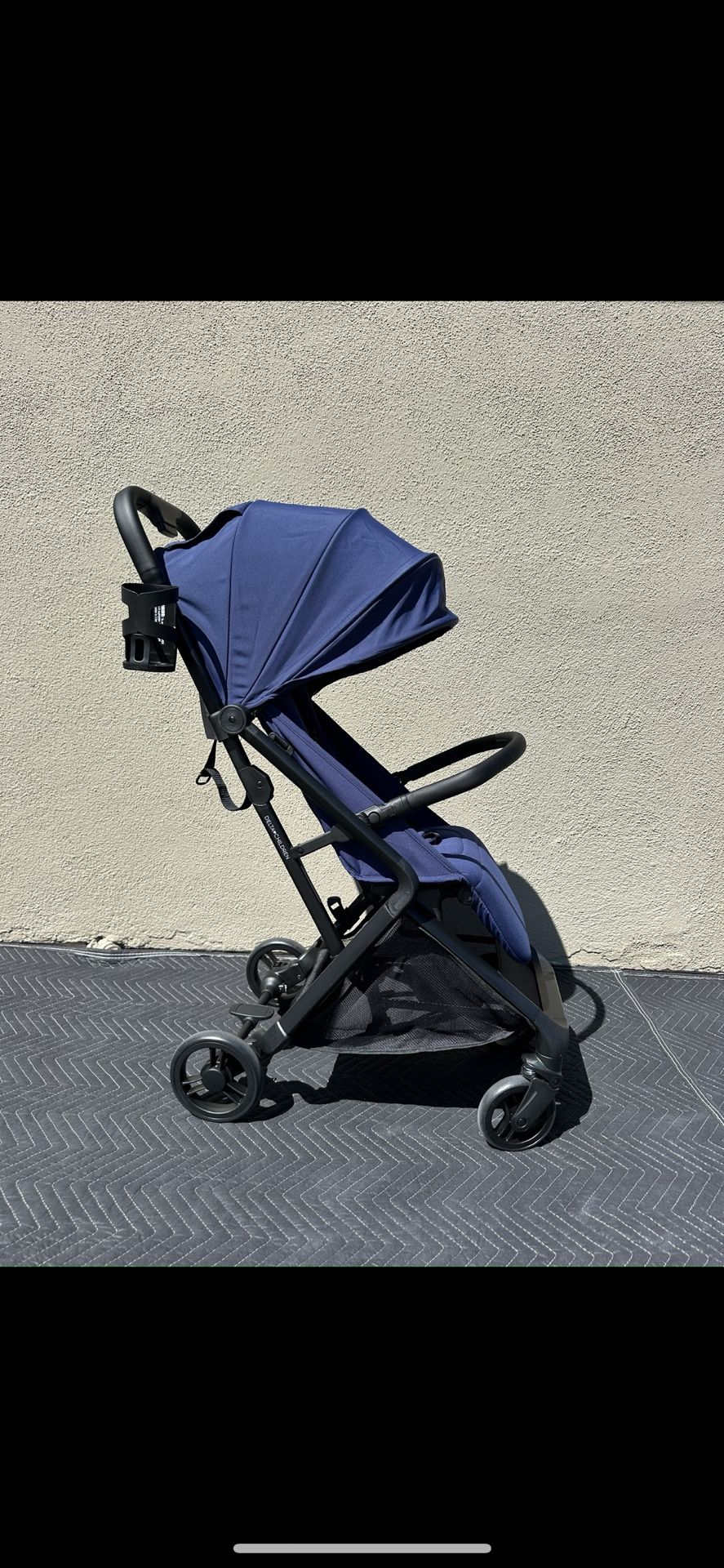 Stroller/ Icon Compact Travel Stroller/ Travel/ Airplane/ Kids/ New