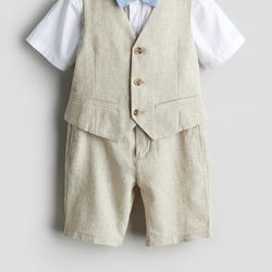 H&M 3-piece outfit for toddler size 3T Bow tie not Included
