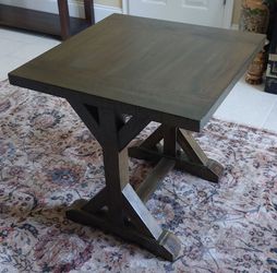 End table